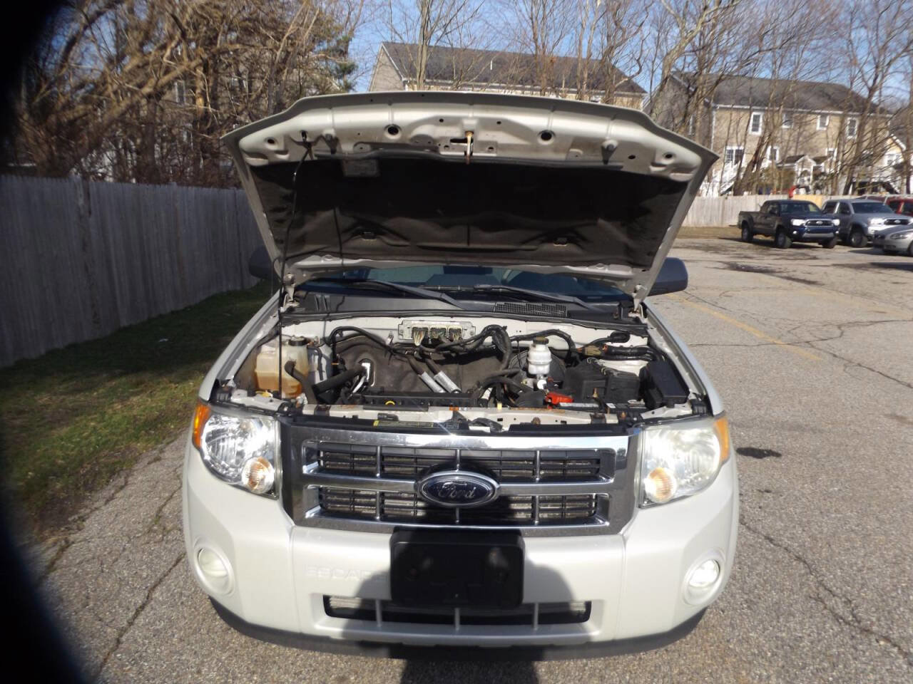 Used 2009 Ford Escape XLT image 11
