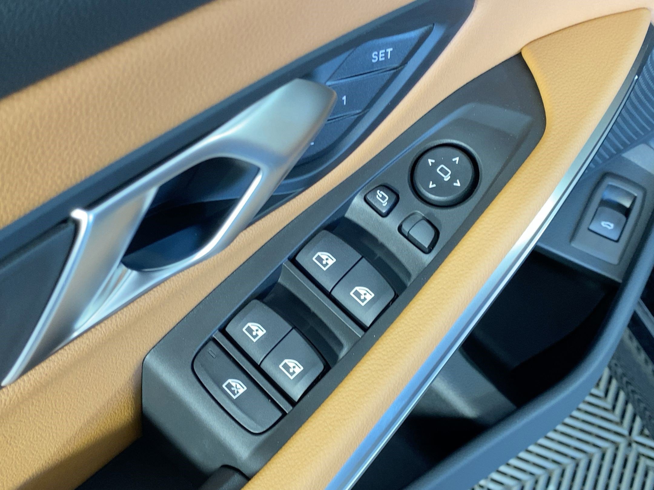 Used 2026 BMW 330i Sedan w/ Convenience Package image 20