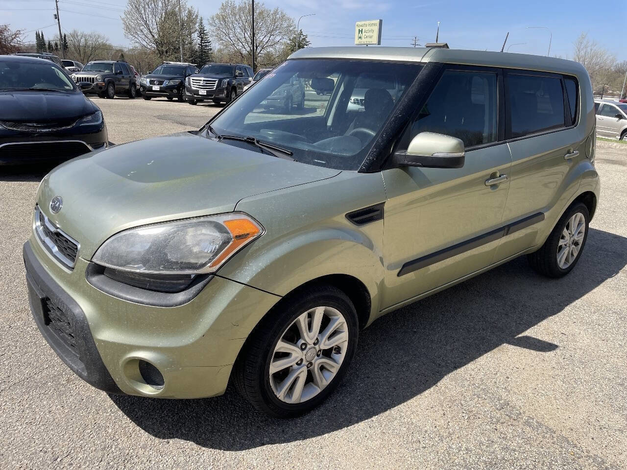 Used 2012 Kia Soul + w/ Audio Pkg FWD image 4
