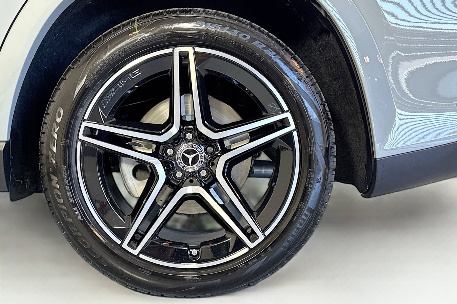New 2026 Mercedes-Benz GLS 450 4MATIC image 30