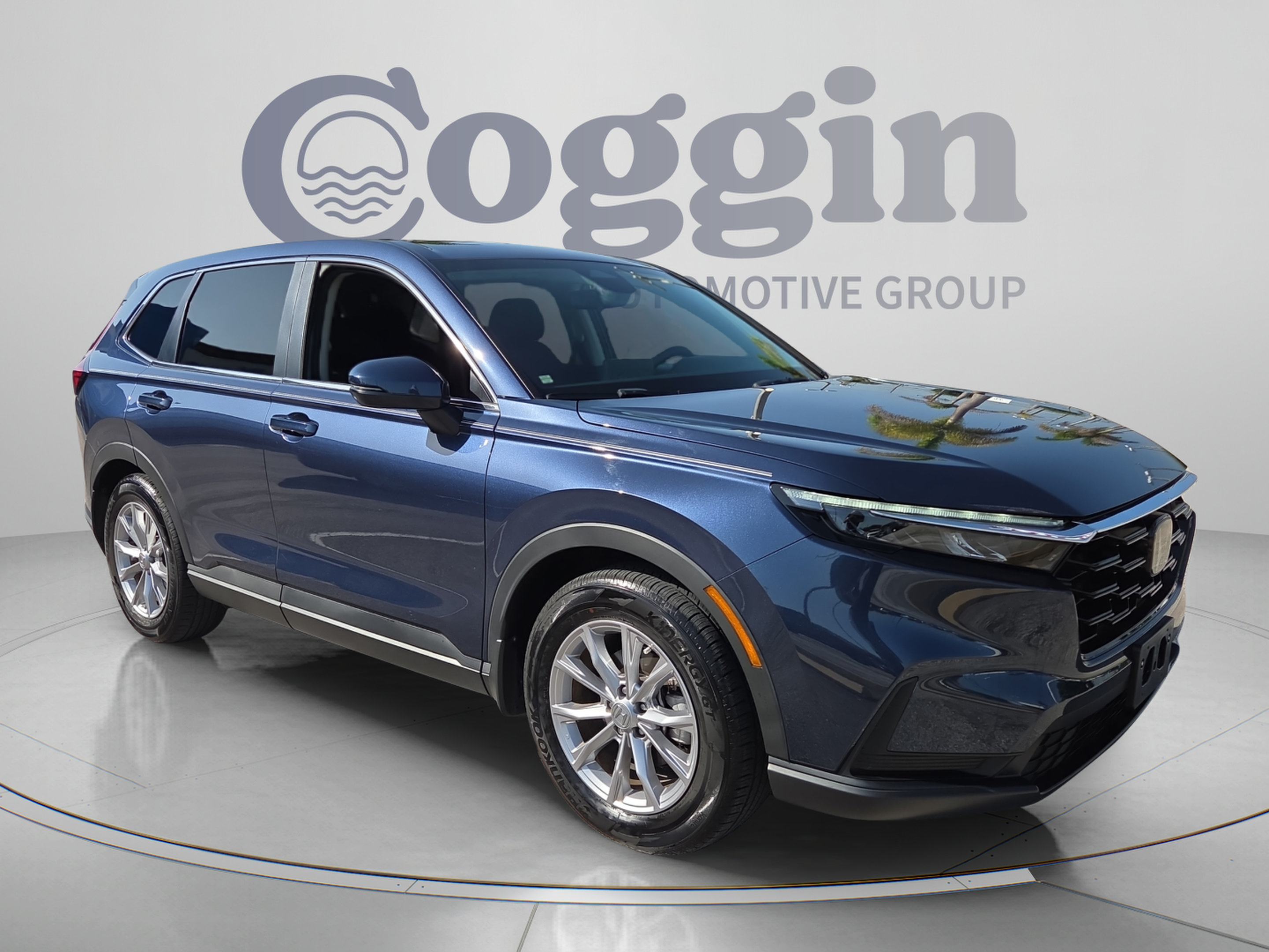 Used 2025 Honda CR-V EX image 7