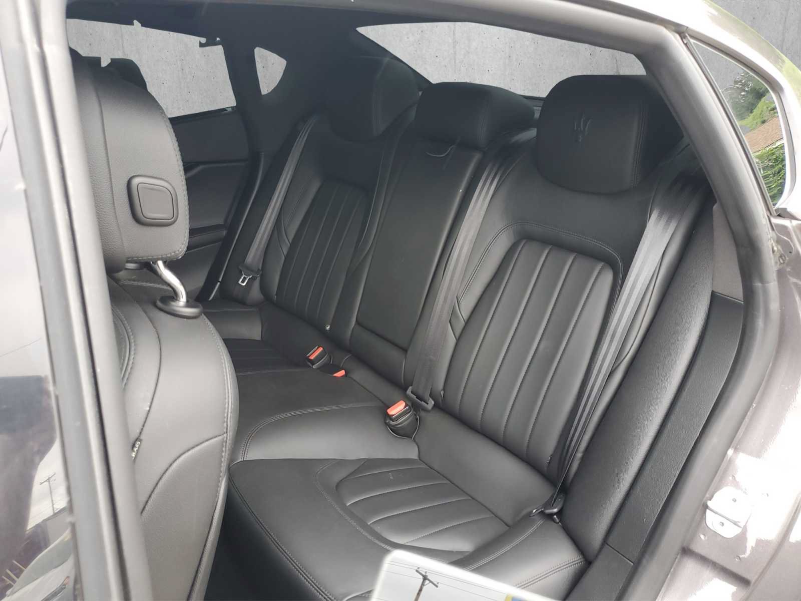 Used 2022 Maserati Quattroporte Modena Q4 AWD/4WD image 23