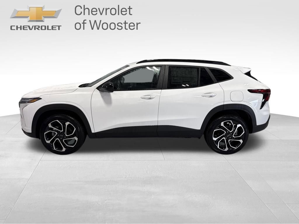 New 2026 Chevrolet Trax RS image 2