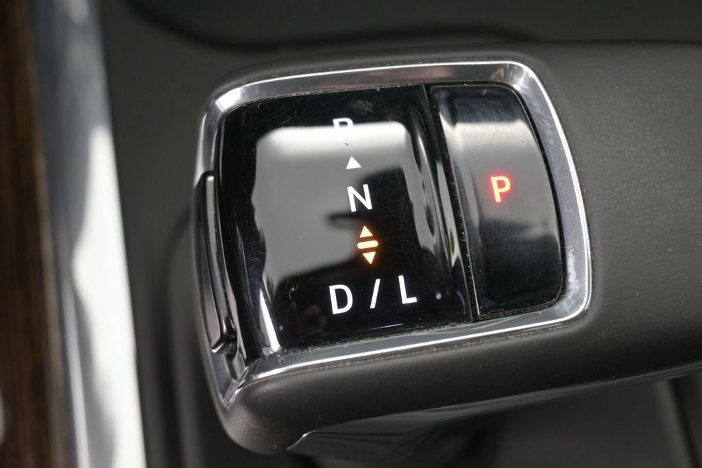 Used 2023 GMC Sierra 1500 Elevation w/ Preferred Package AWD/4WD image 31