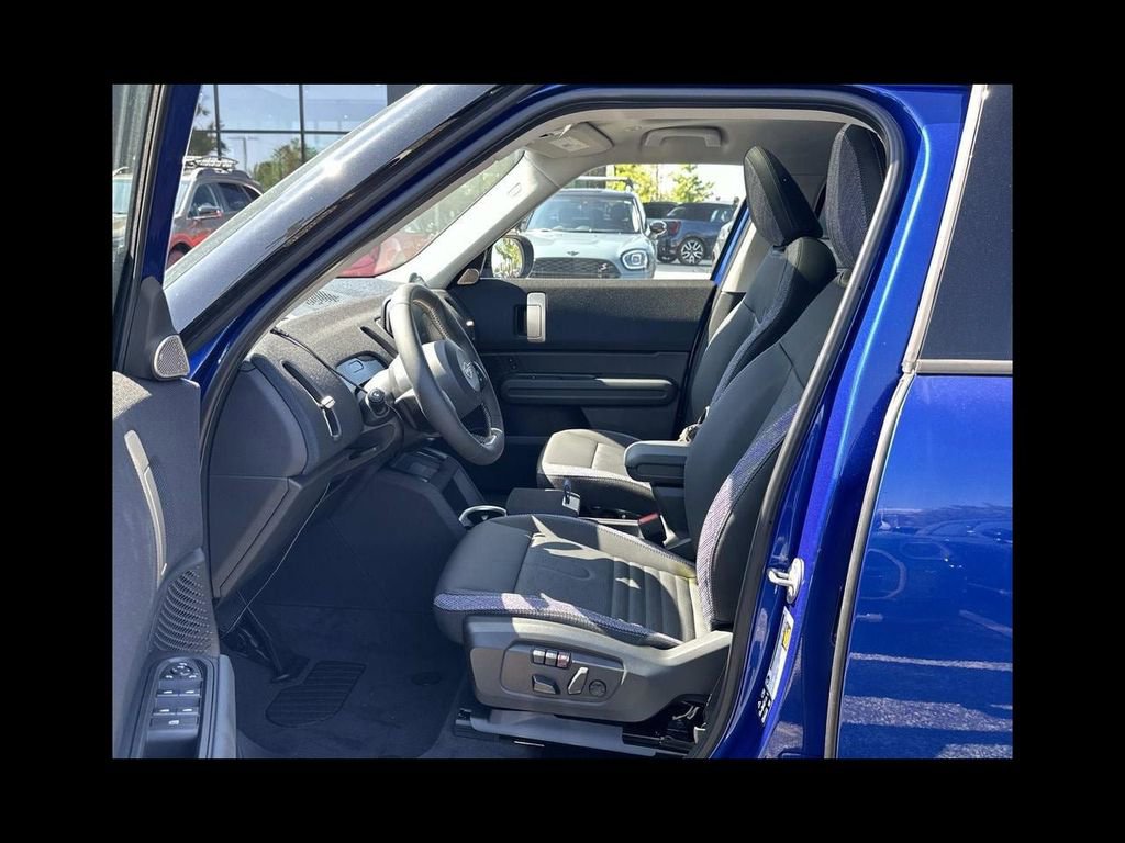 New 2025 MINI Cooper Countryman S w/ Comfort Package Max image 45