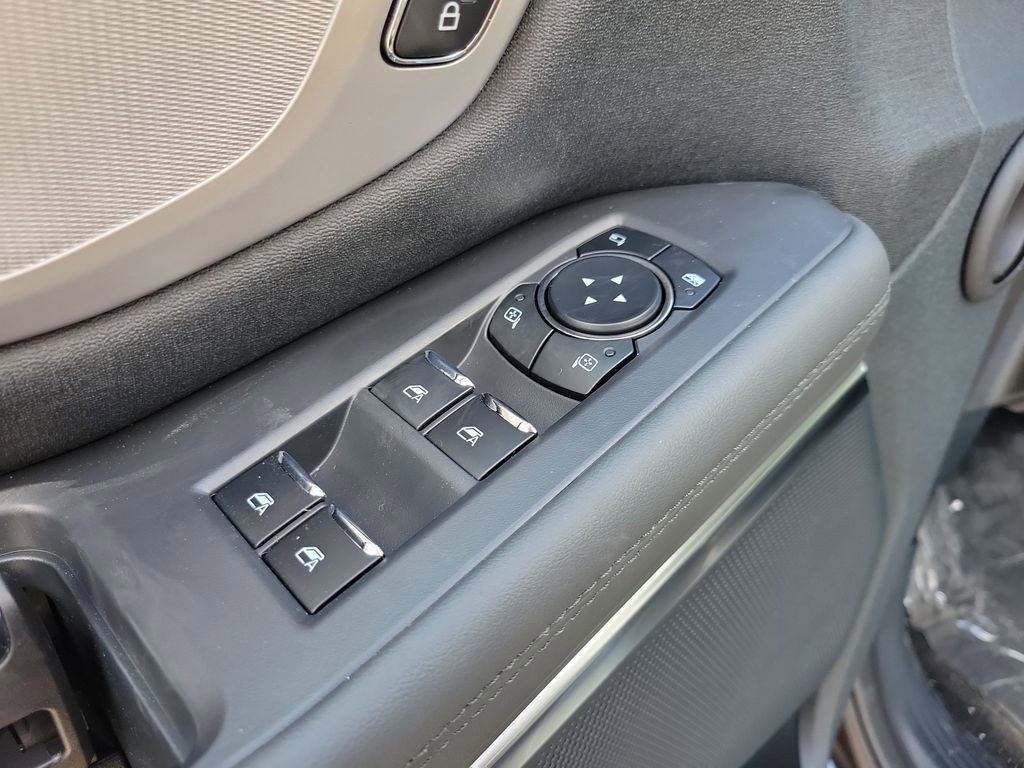 New 2026 Ford Expedition Active image 16