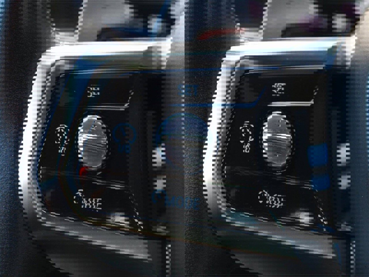 Used 2024 BMW 740i 740i image 35