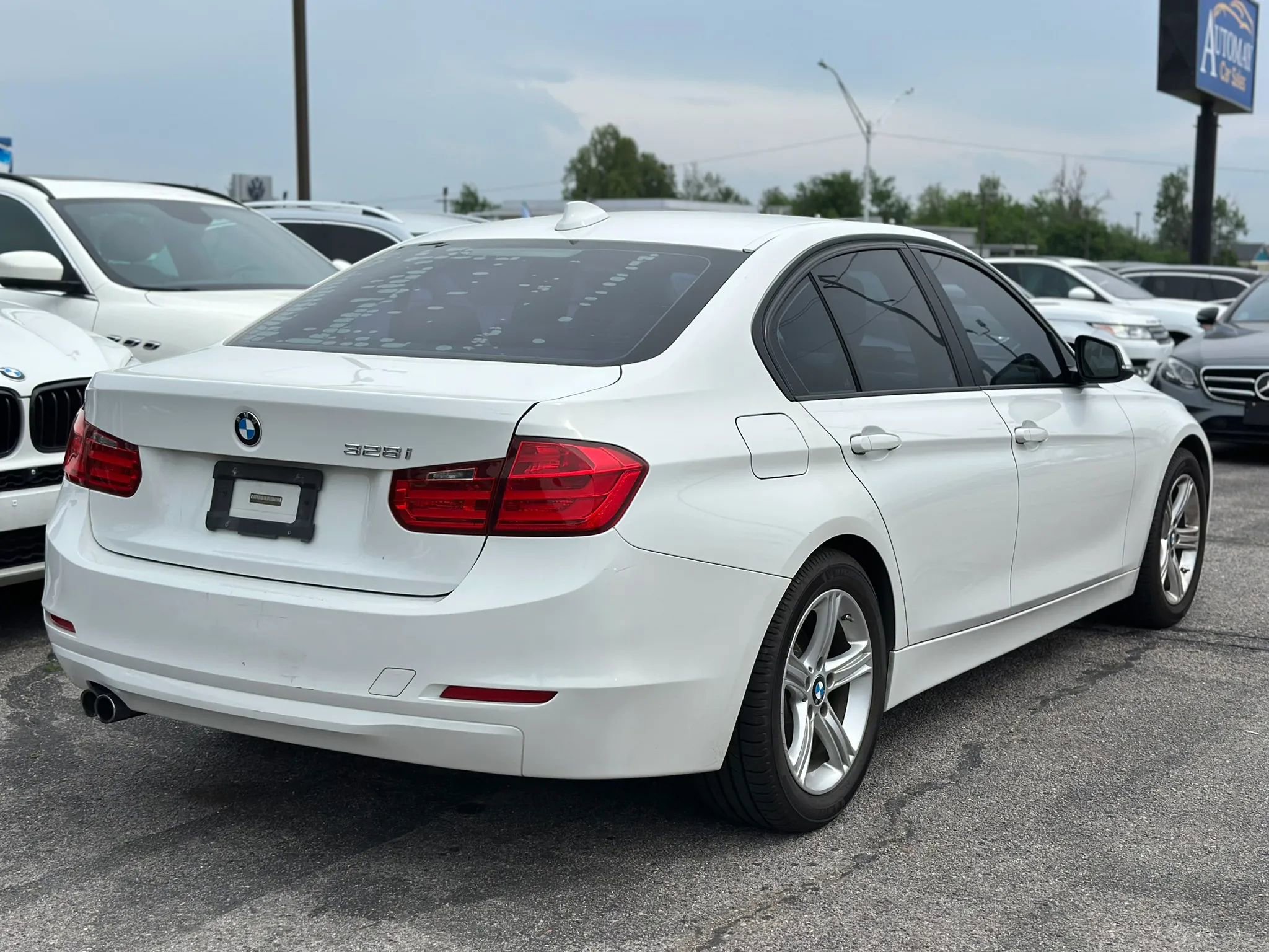 Used 2014 BMW 328i Sedan RWD image 6