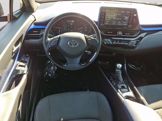 Used 2022 Toyota C-HR XLE FWD image 13