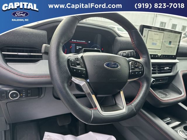 Certified 2025 Ford Explorer ST-Line w/ Premium Package AWD/4WD image 23
