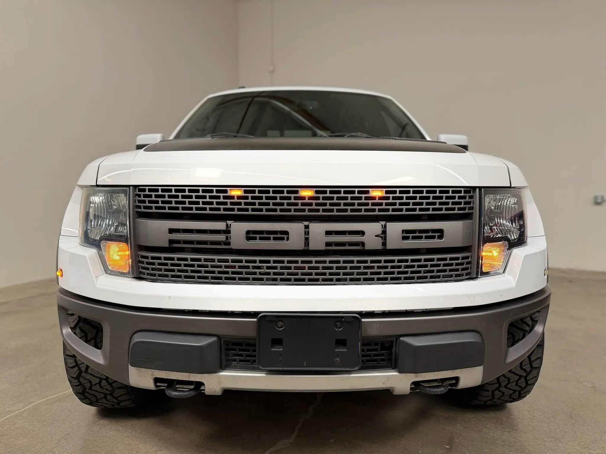 Used 2012 Ford F150 Raptor w/ Raptor Luxury Pkg AWD/4WD image 4
