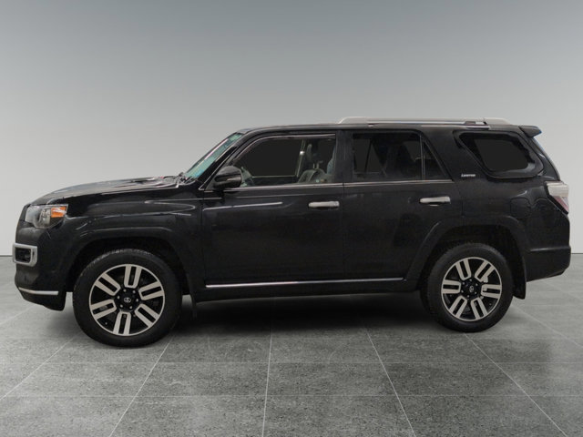 Used 2018 Toyota 4Runner Limited image 2