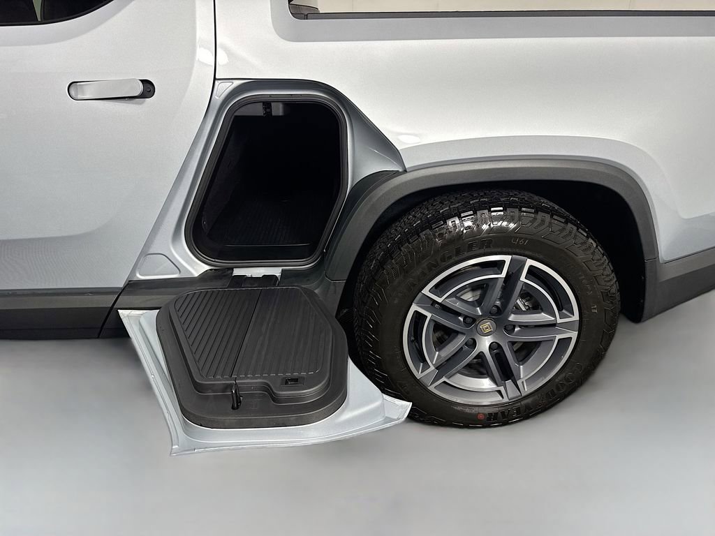 Used 2025 Rivian R1T Adventure AWD/4WD image 42