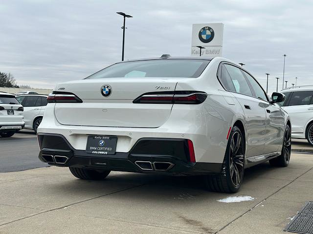 Certified 2023 BMW 760i xDrive image 12