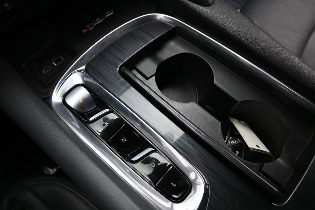 Used 2022 Buick Enclave Premium FWD image 31