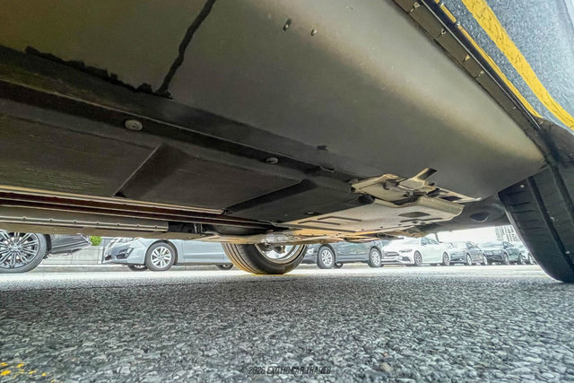 Used 2021 Aston Martin DBX image 76