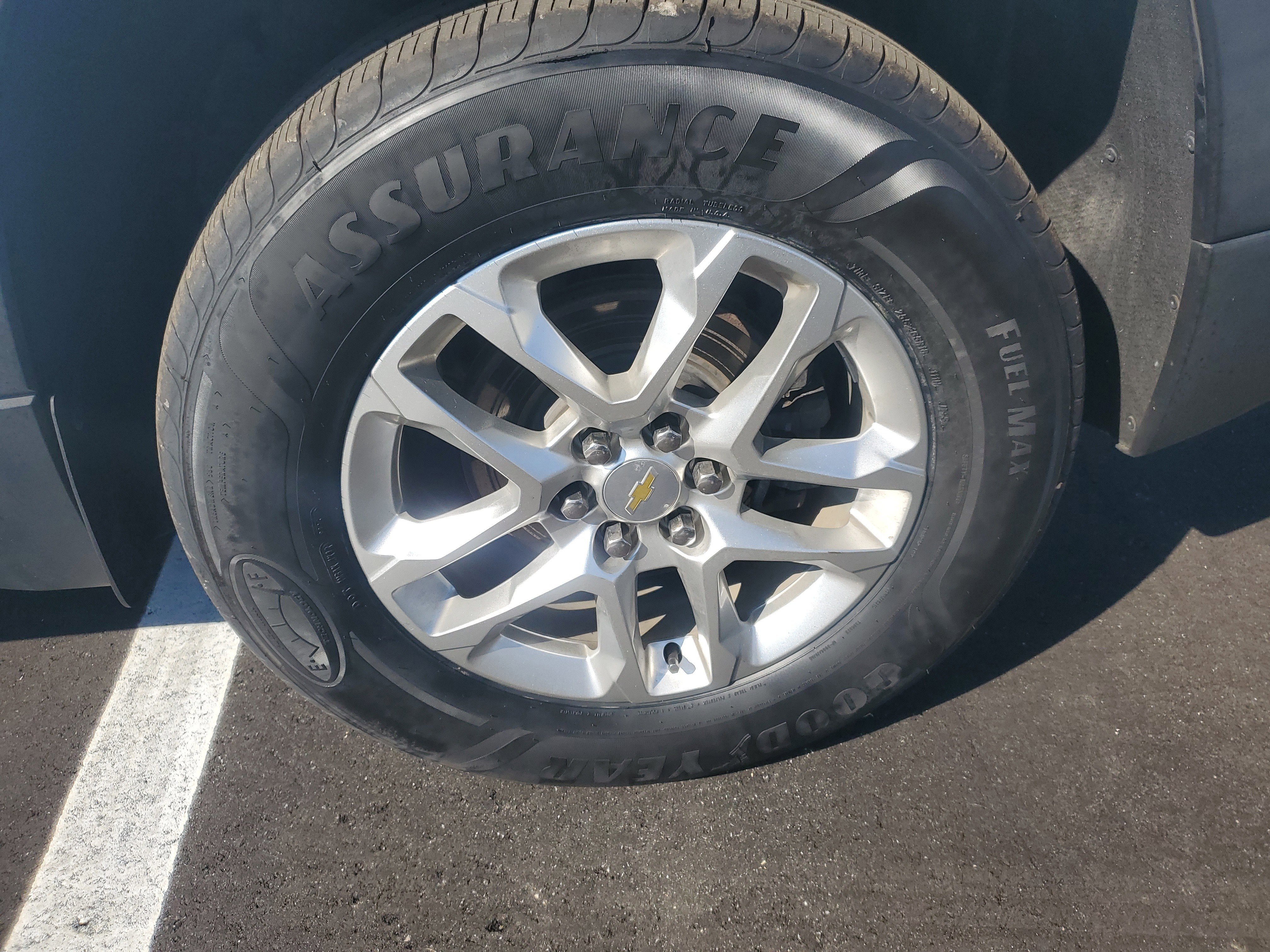 Used 2020 Chevrolet Traverse LS image 7