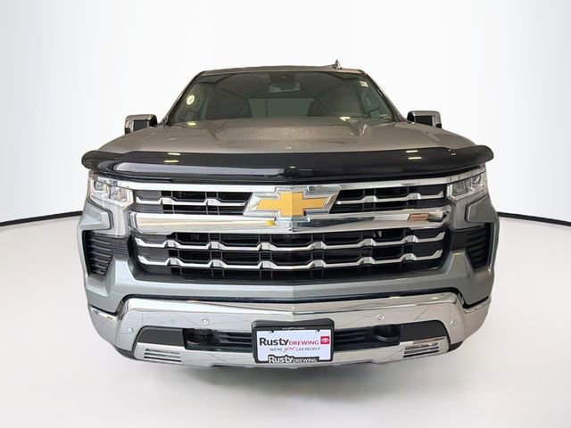 Used 2024 Chevrolet Silverado 1500 LTZ image 2