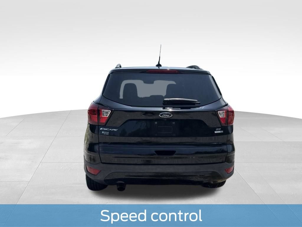 Used 2019 Ford Escape SE AWD/4WD image 16