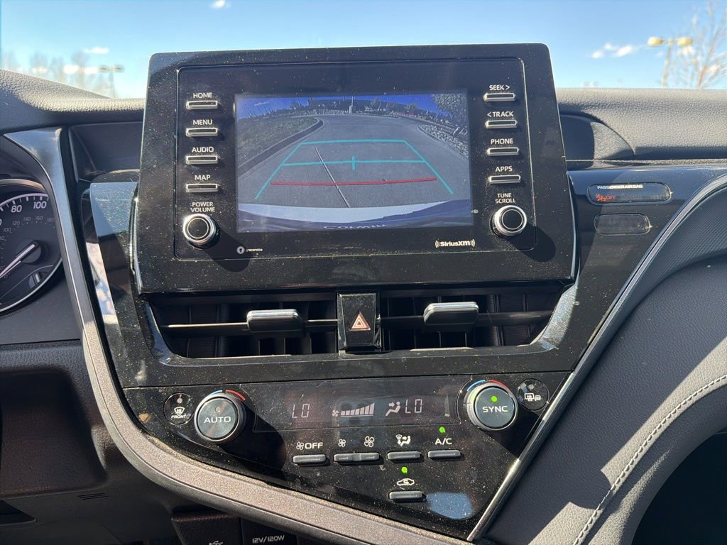 Used 2023 Toyota Camry SE image 17