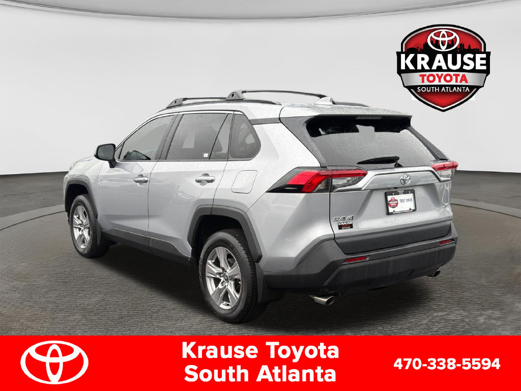 Used 2025 Toyota RAV4 XLE FWD image 6
