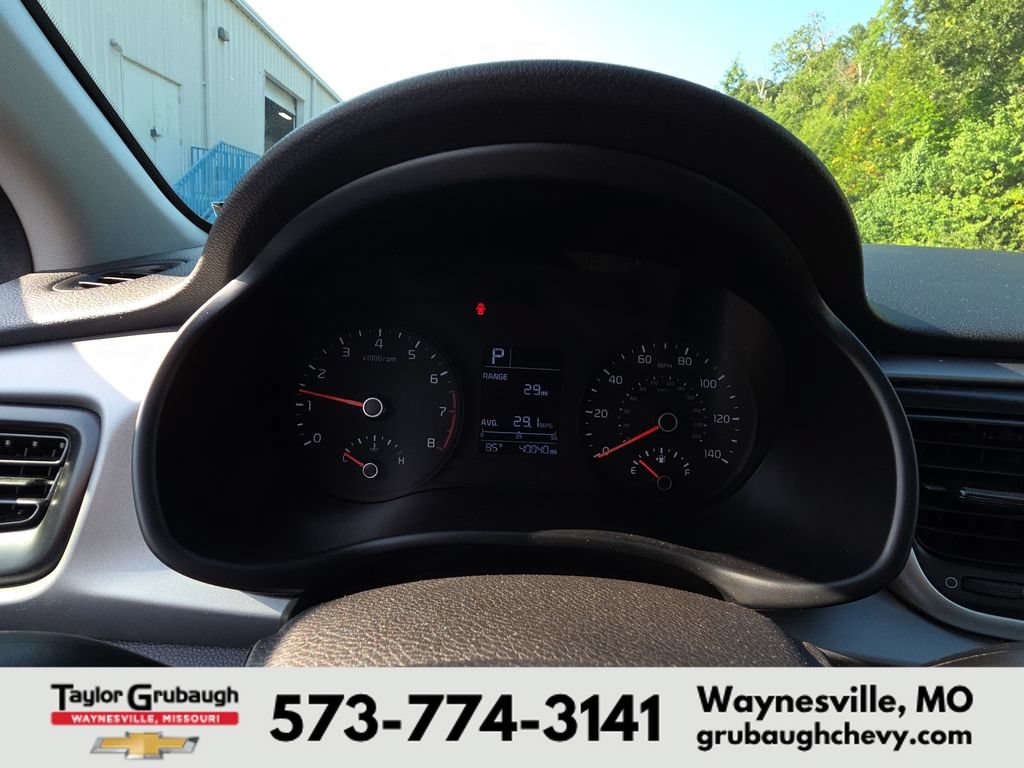 Used 2022 Kia Rio S FWD image 9