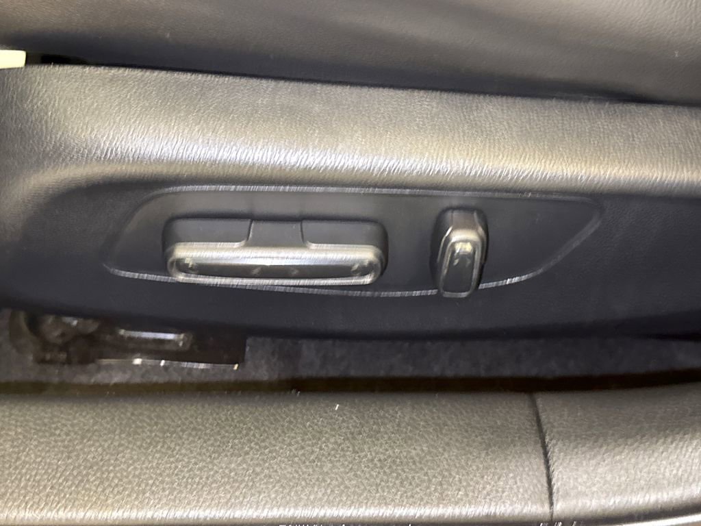 Used 2023 Honda Civic EX-L image 21