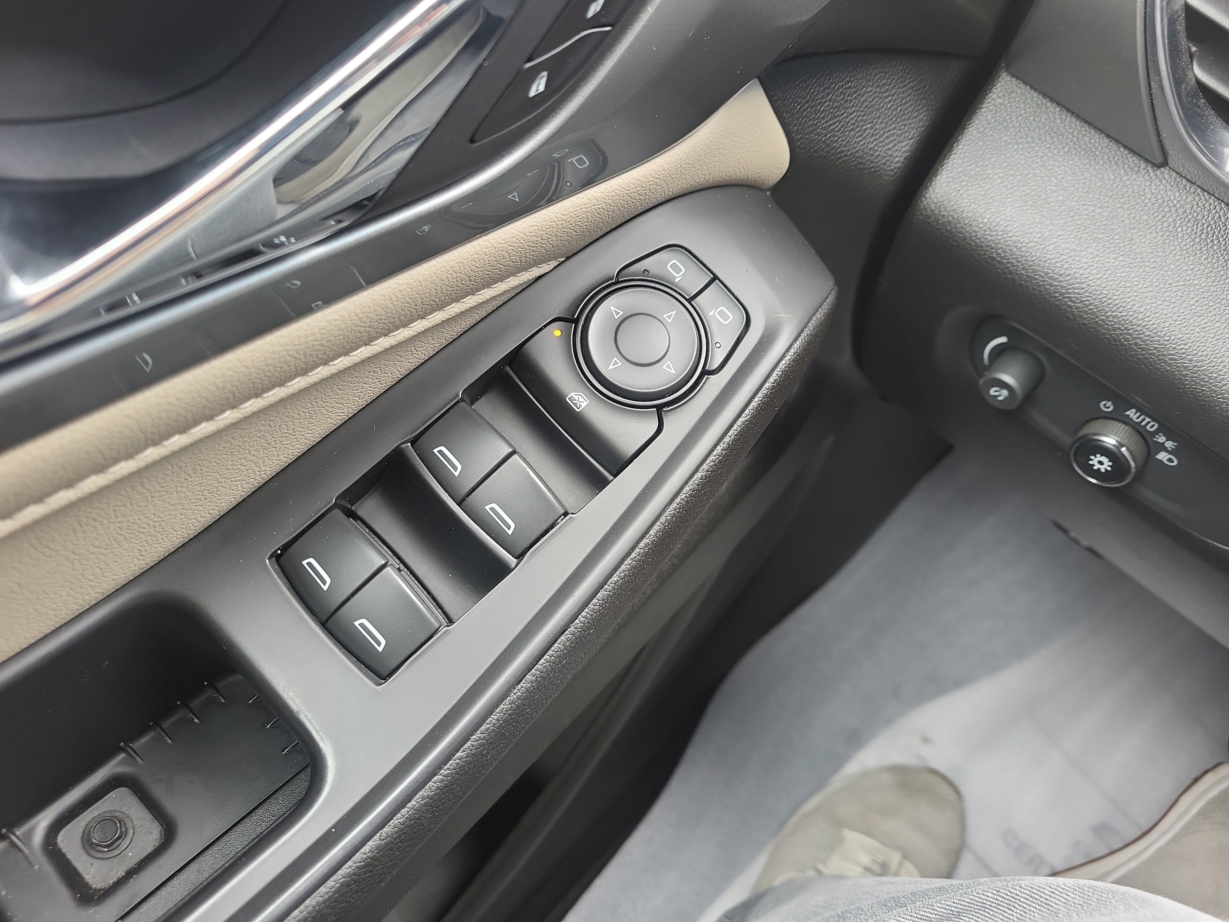 Certified 2022 Chevrolet Traverse LS image 13