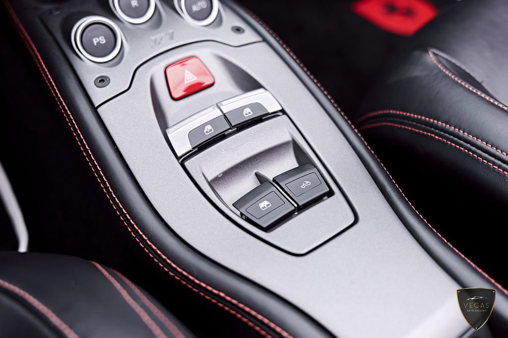 Used 2014 Ferrari 458 Spider RWD image 78