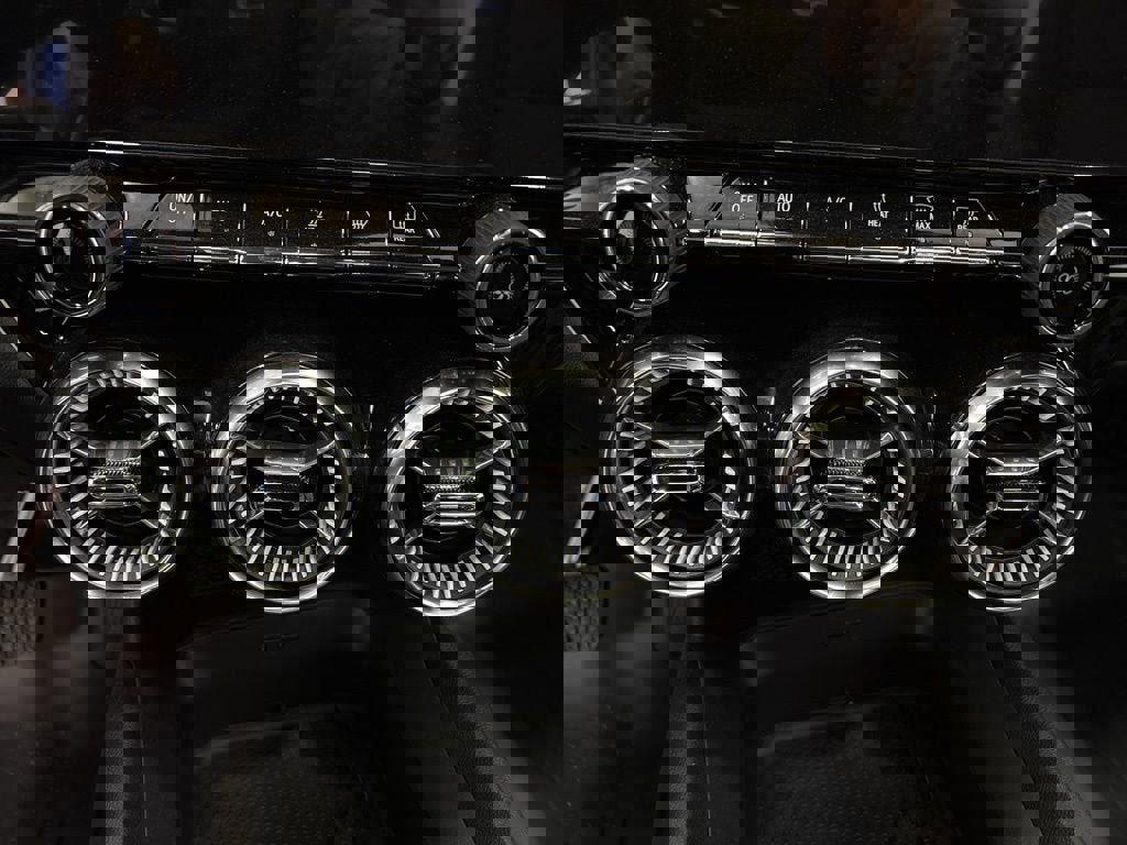 New 2026 Chevrolet Blazer EV LT image 21