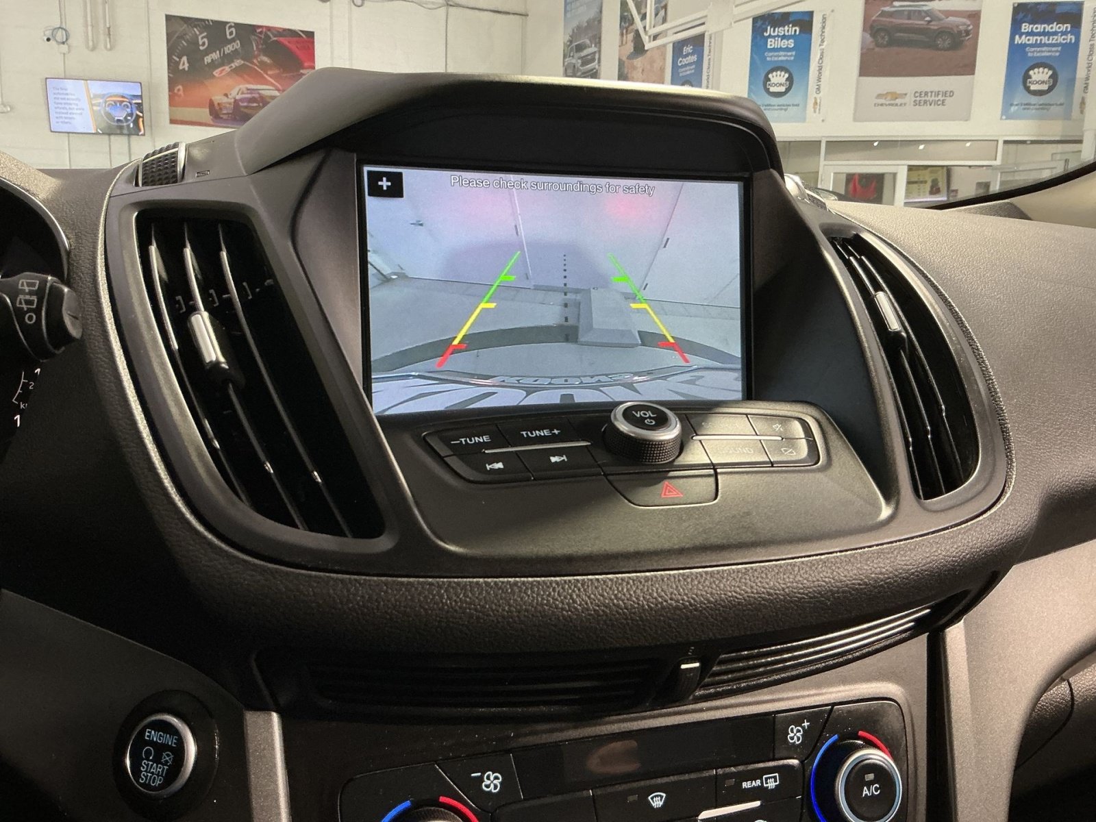 Used 2019 Ford Escape SE AWD/4WD image 20
