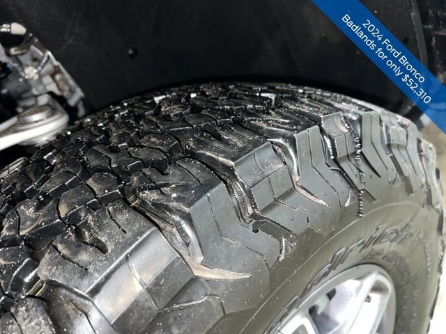 Used 2024 Ford Bronco Badlands image 29