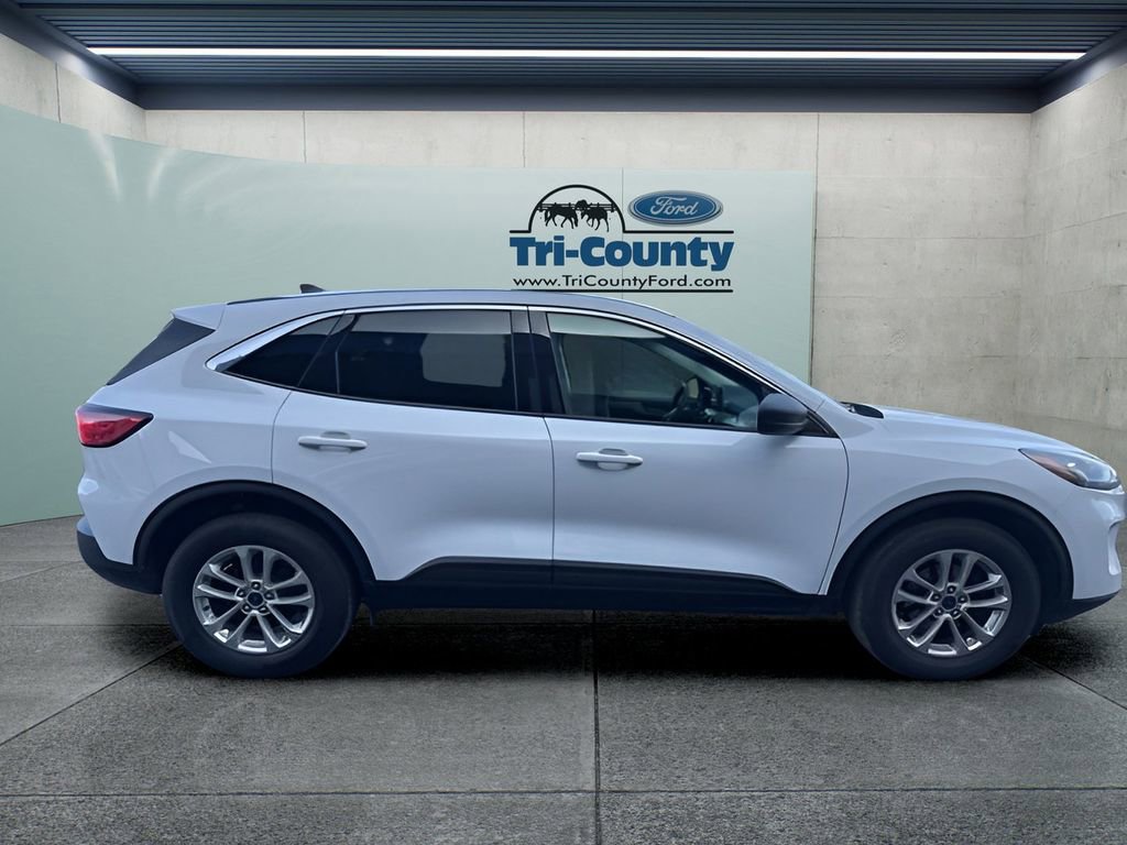 Used 2022 Ford Escape SE w/ Convenience Package image 8