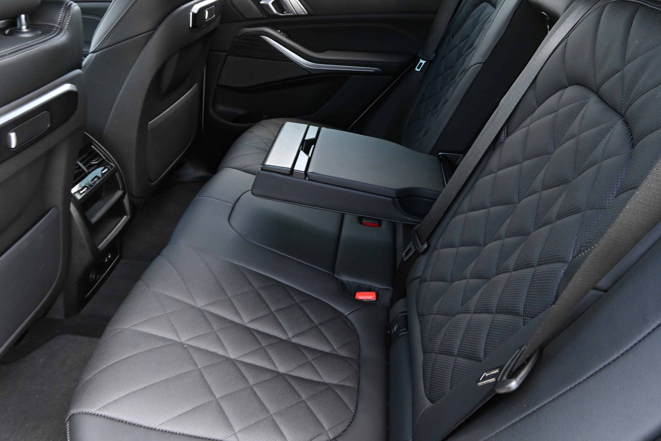 Certified 2025 BMW X5 xDrive40i w/ Premium Package image 13