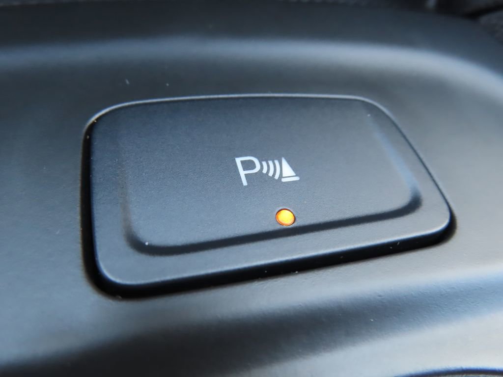 Certified 2023 Chevrolet Equinox LT image 9