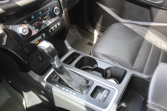 Used 2017 Ford Escape Titanium w/ Equipment Group 301A image 31