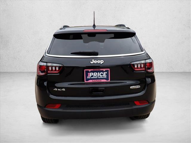 Used 2023 Jeep Compass Latitude AWD/4WD image 3