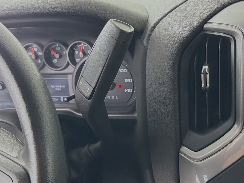 Used 2024 Chevrolet Silverado 1500 Custom w/ Turbomax Blackout Package RWD image 19