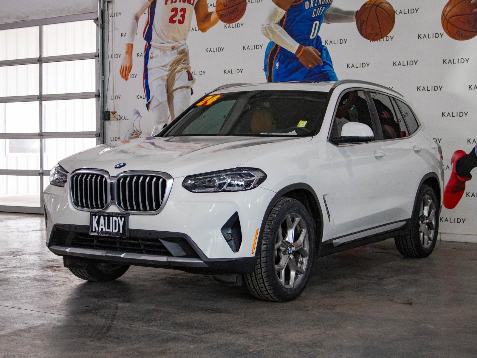 Used 2024 BMW X3 sDrive30i w/ Convenience Package RWD image 22