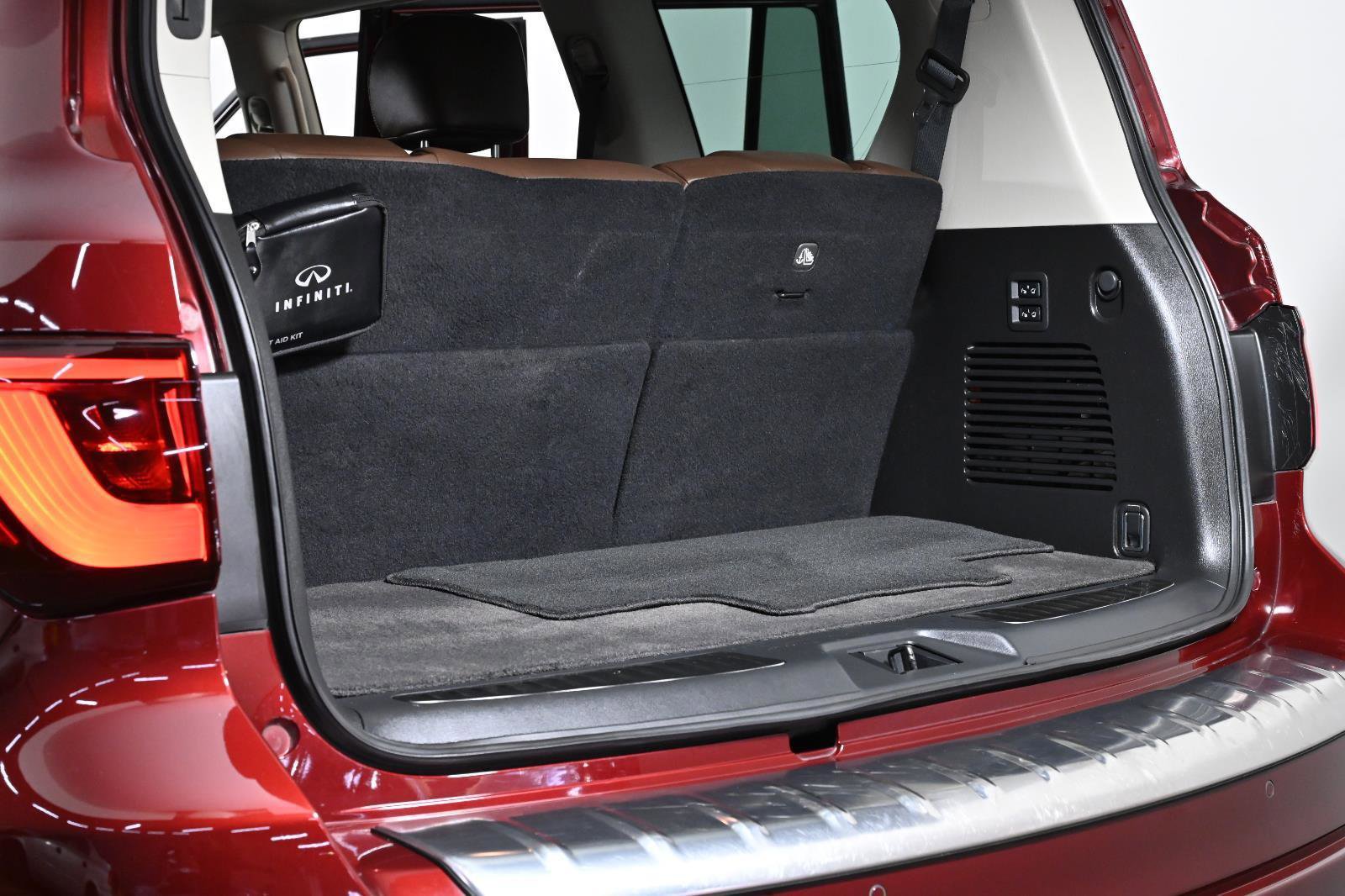 Certified 2023 INFINITI QX80 Premium Select w/ Cargo Package image 39