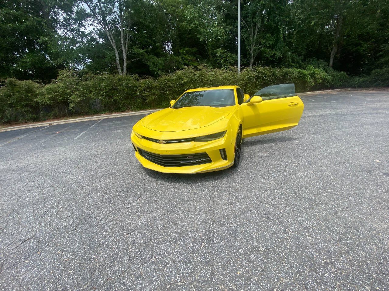 Used 2016 Chevrolet Camaro LT RWD image 44