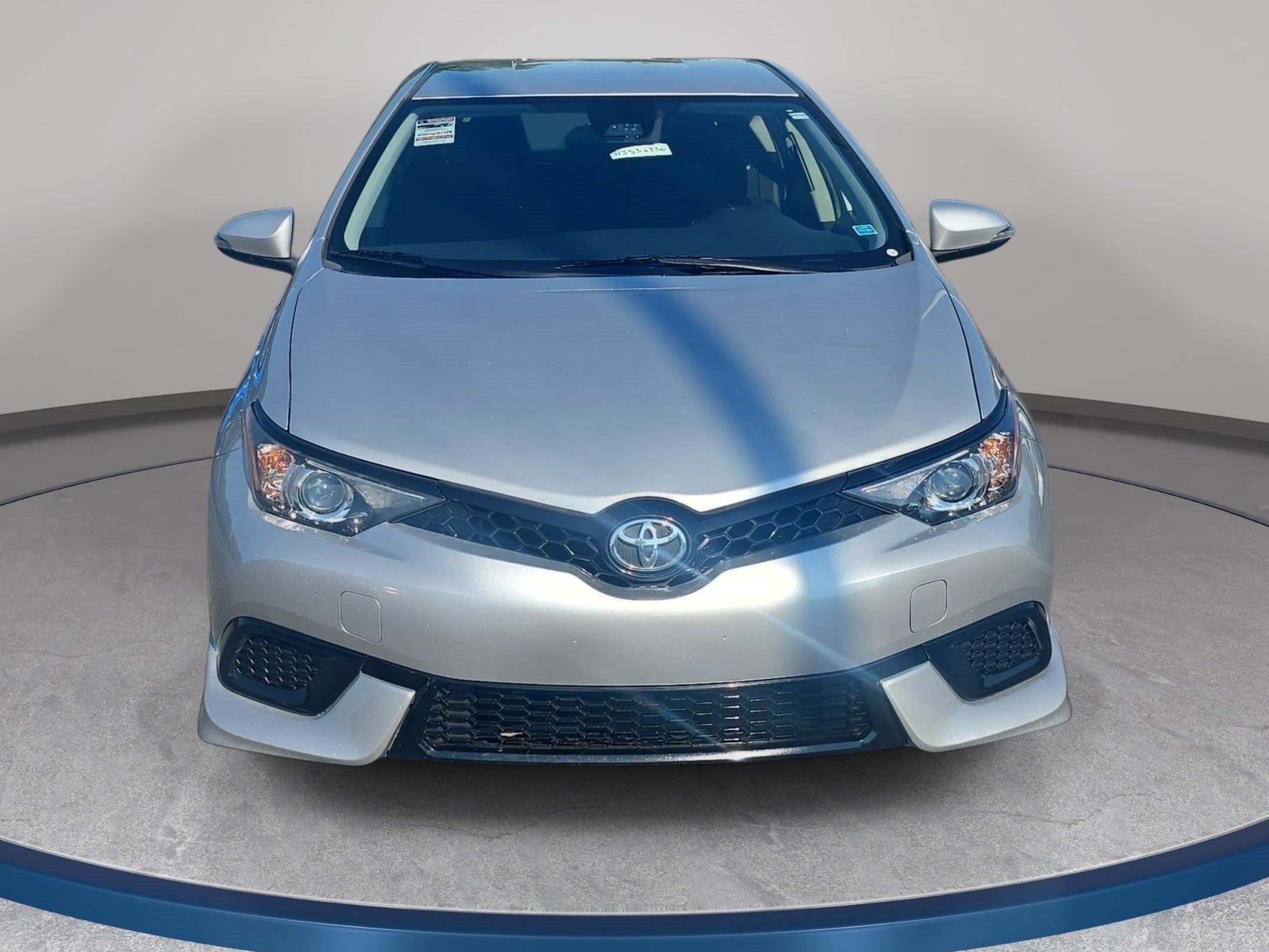 Used 2017 Toyota Corolla iM w/ Carpet Mat Package FWD image 2