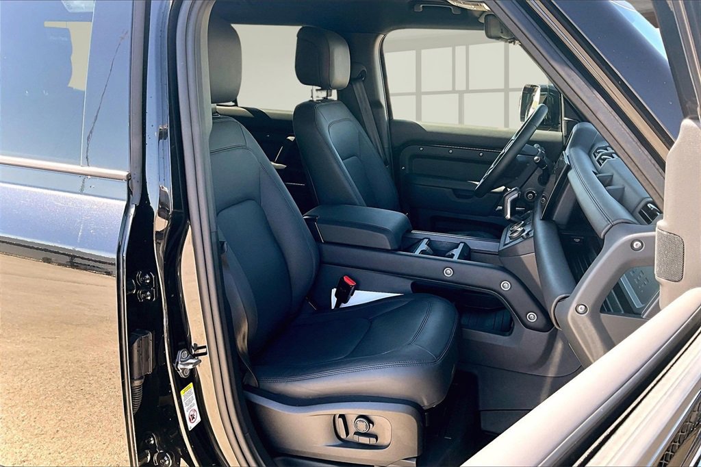 Certified 2025 Land Rover Defender 110 S image 7