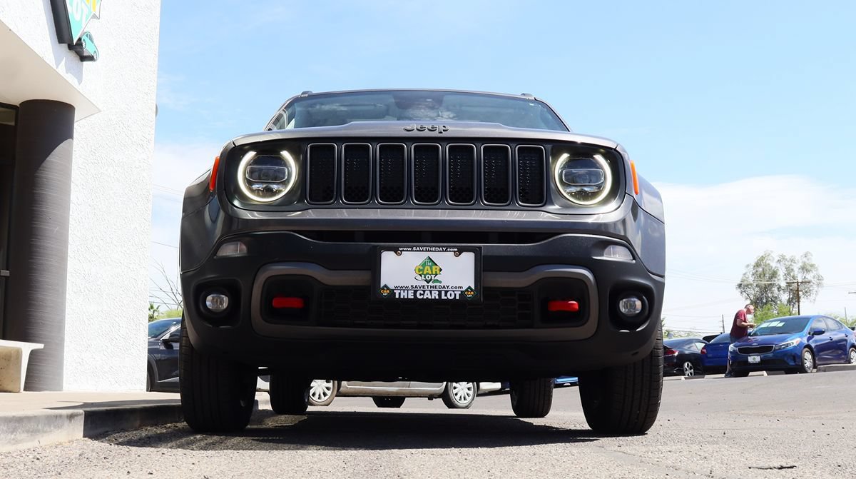 Used 2019 Jeep Renegade Trailhawk AWD/4WD image 17