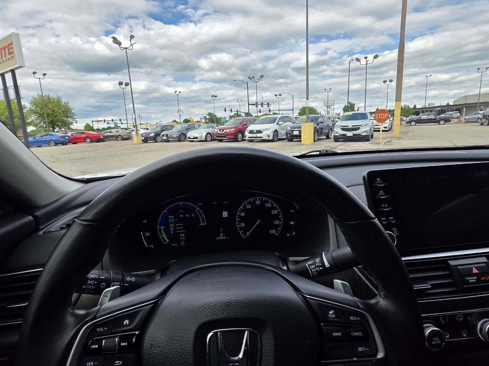 Used 2020 Honda Accord Touring image 30