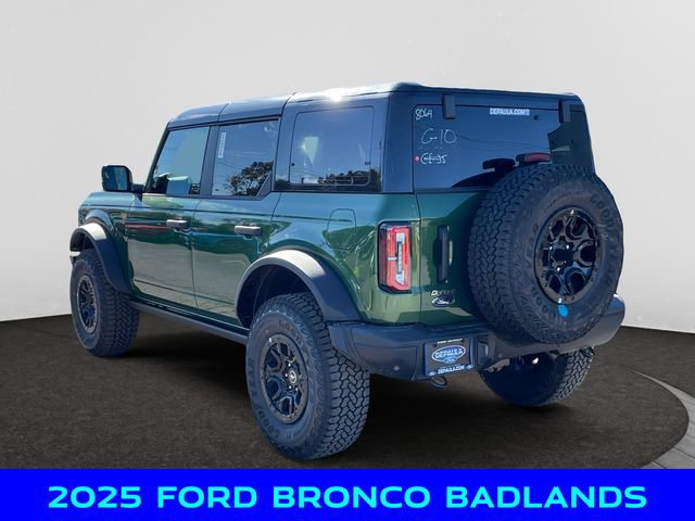 New 2025 Ford Bronco Badlands image 3