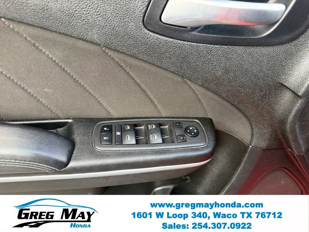 Used 2022 Dodge Charger SXT RWD image 11