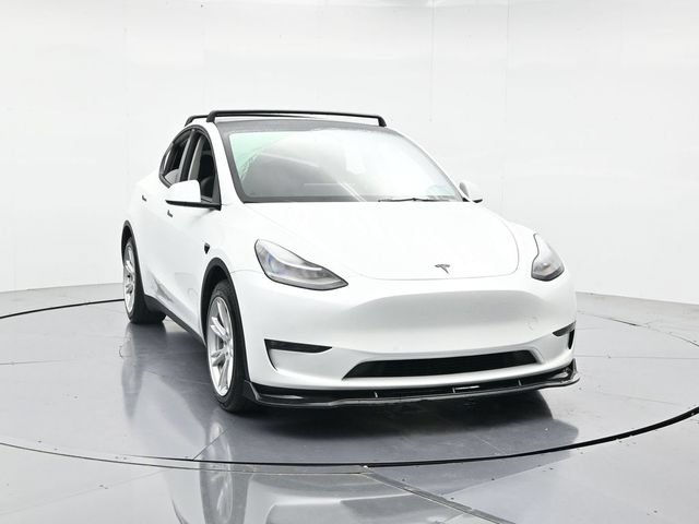Used 2022 Tesla Model Y Long Range AWD/4WD image 4