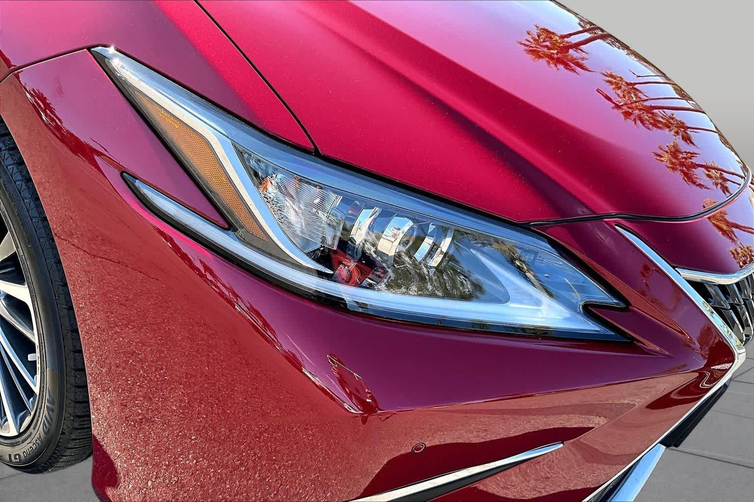 Used 2022 Lexus ES 300h w/ Premium Package FWD image 26