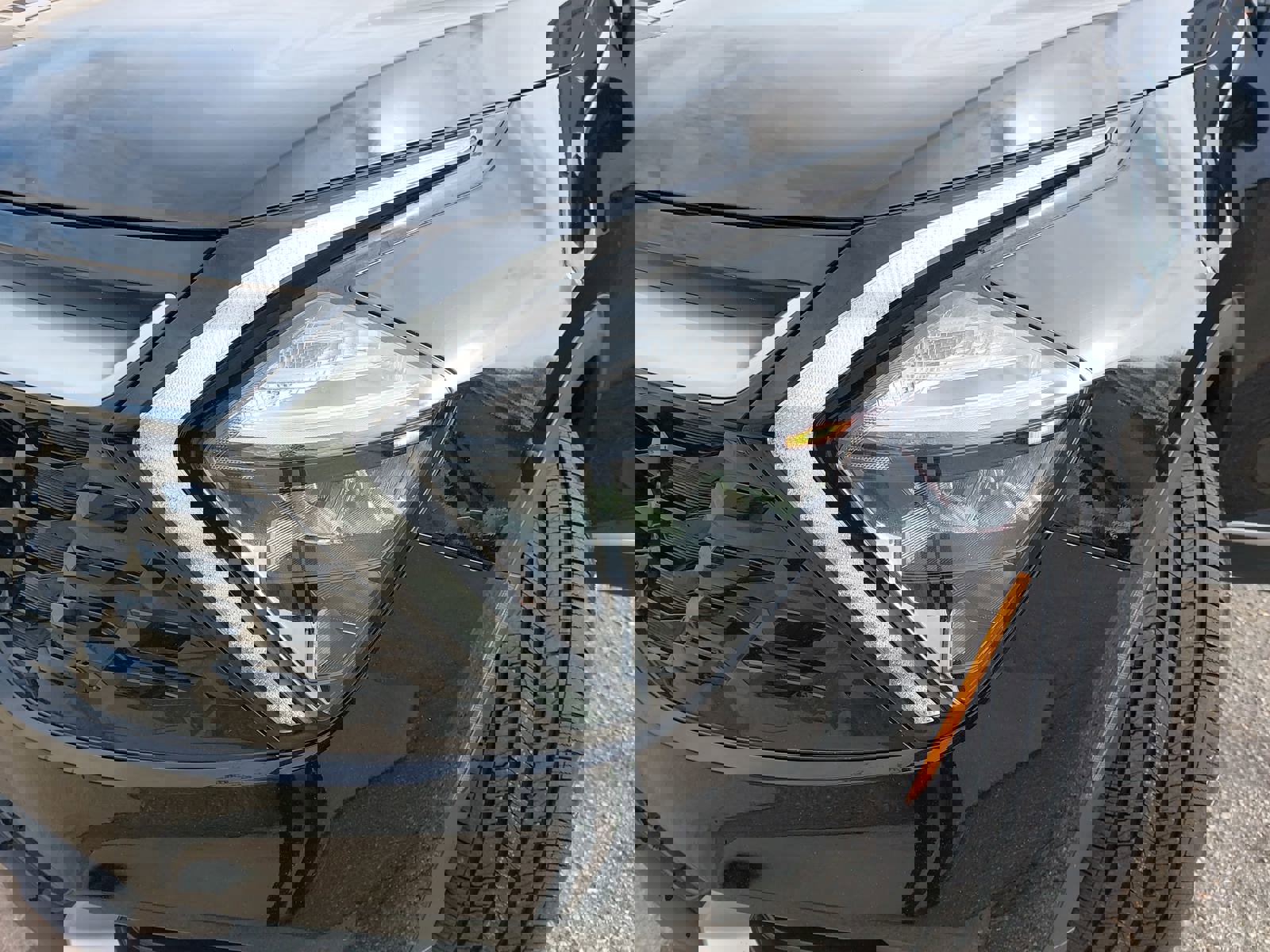 Used 2023 Kia Sportage EX image 32